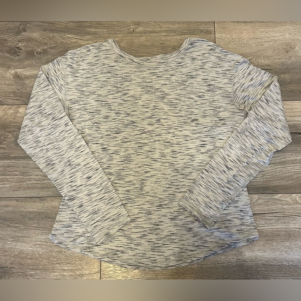 Lululemon Long Sleeve Light Heathered Grey/Black Women's 8 Athletic Top